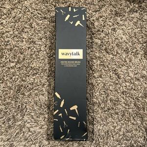 Wavytalk heated round brush